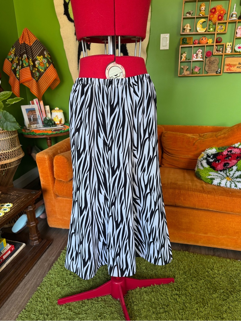 Vintage Made in Canada Black and White Zebra Print A-Line Skirt